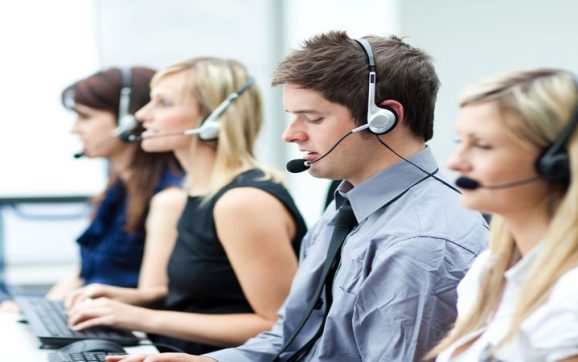 Your Business Can Save Money by Using an Outbound Call Center Solution