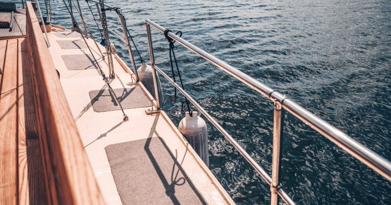What Kind of Marine Flooring Would Perform the Best on the Ocean
